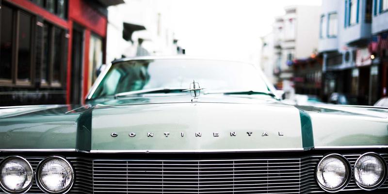 当代水墨画的收藏价值与市场趋势：从字画、雕塑到文化交流的多元视角